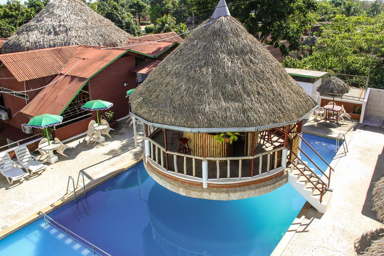 Los Gavilanes Hotel Pucallpa Exterior foto